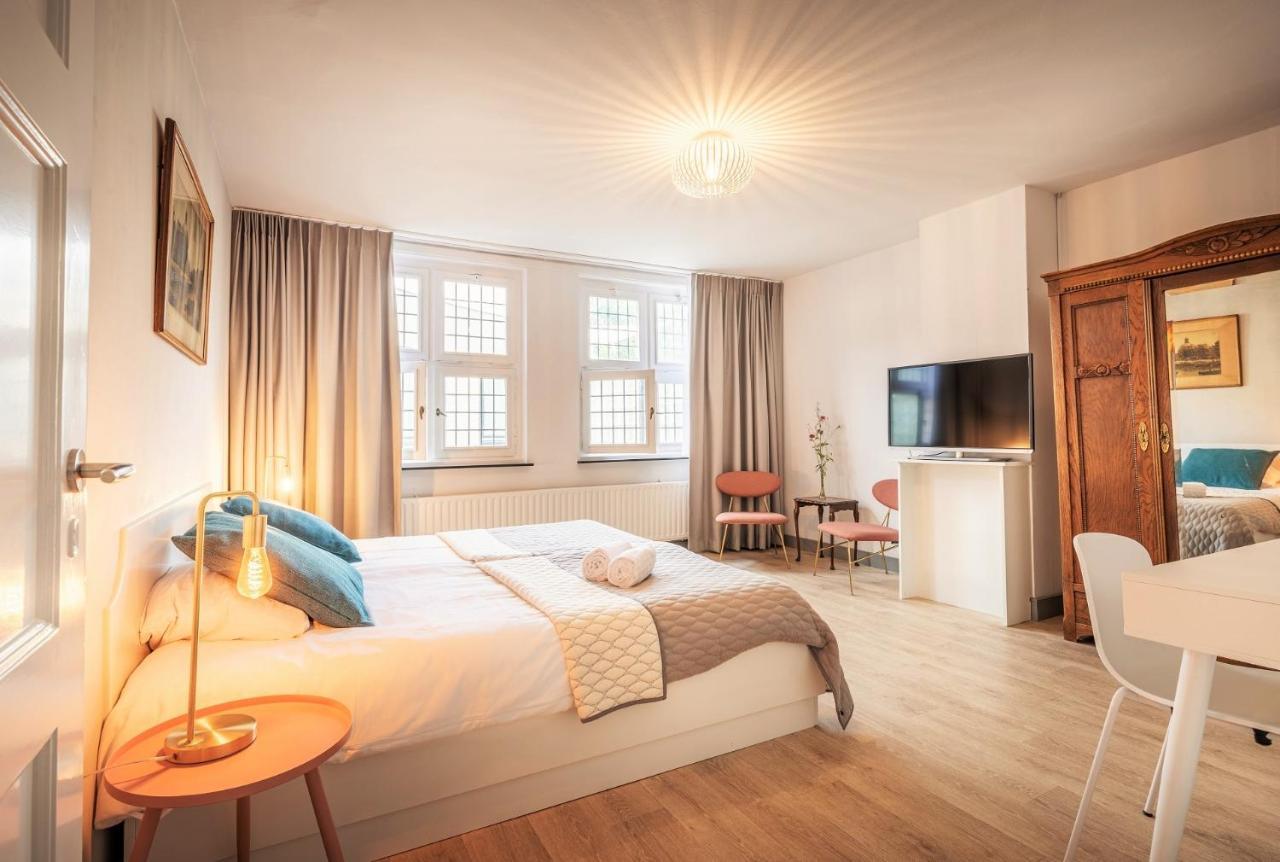 Hotel Nieuw Antiek Helden Eksteriør billede